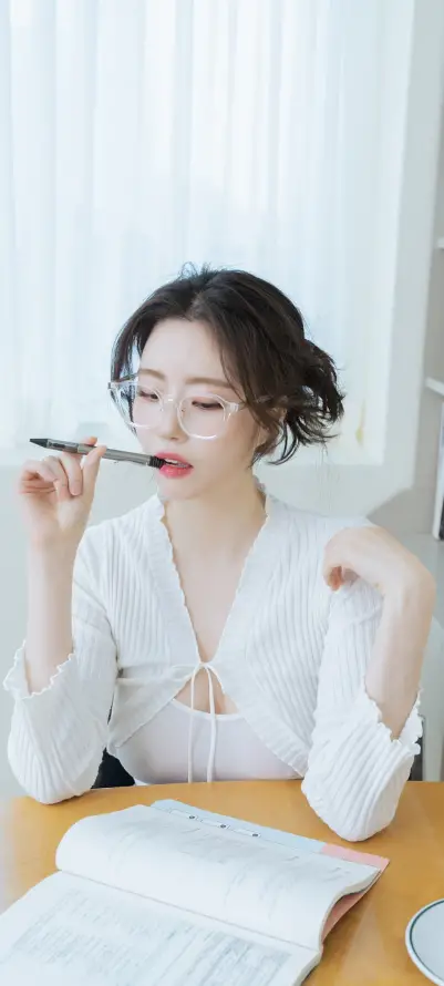 免费高清在线观看污污网站_亚洲成年网站青青草原_万博手机网页版